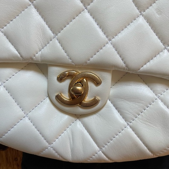 Chanel Two Large Side Packs, Runway 2019 - Picture 4 of 10